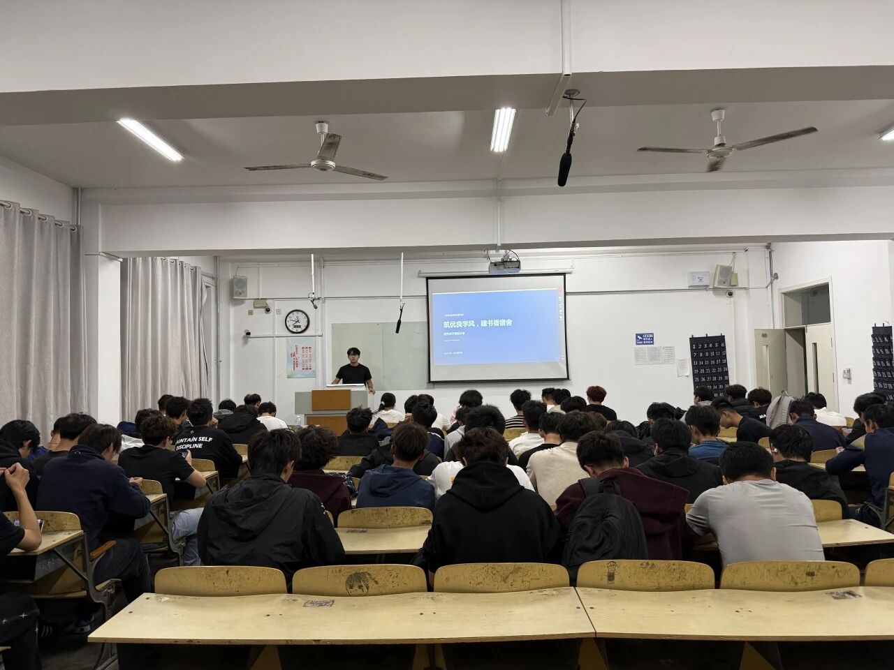 微信图片_2026-10-19_193218_391.jpg